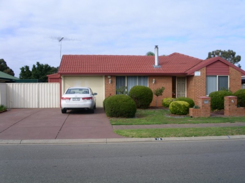 16 Lovelock Road, Parafield Gardens SA 5107