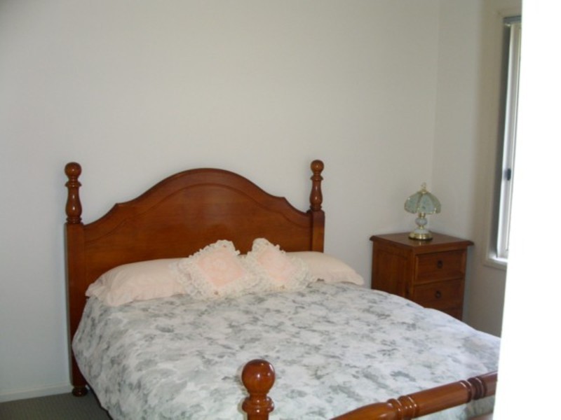 16 Lovelock Road, Parafield Gardens SA 5107