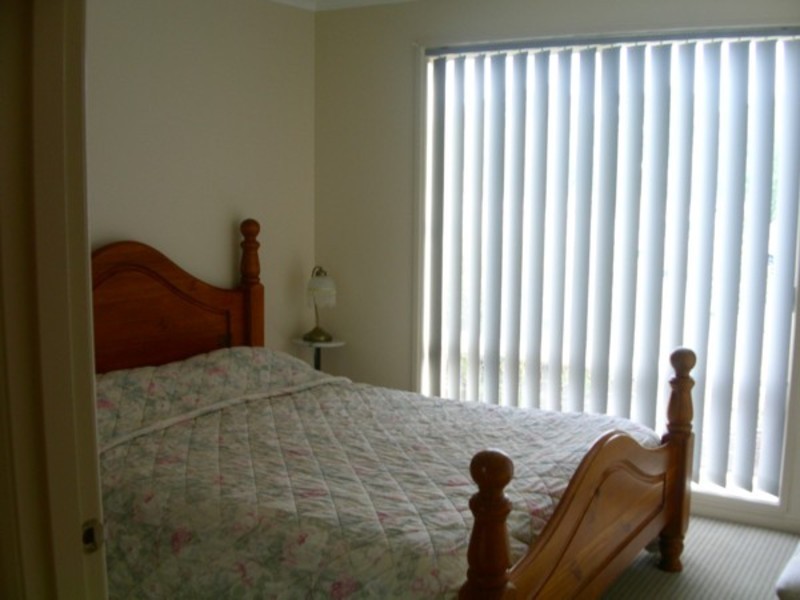 16 Lovelock Road, Parafield Gardens SA 5107