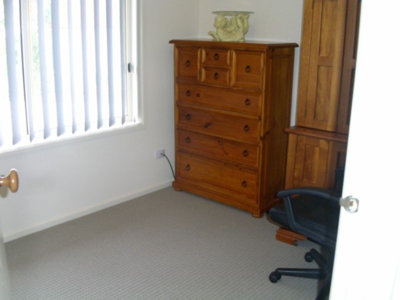 16 Lovelock Road, Parafield Gardens SA 5107