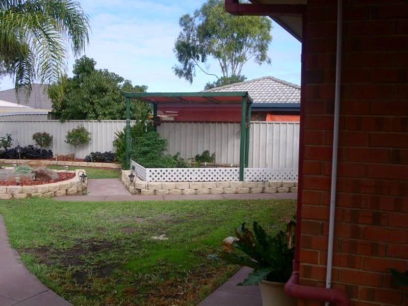 16 Lovelock Road, Parafield Gardens SA 5107