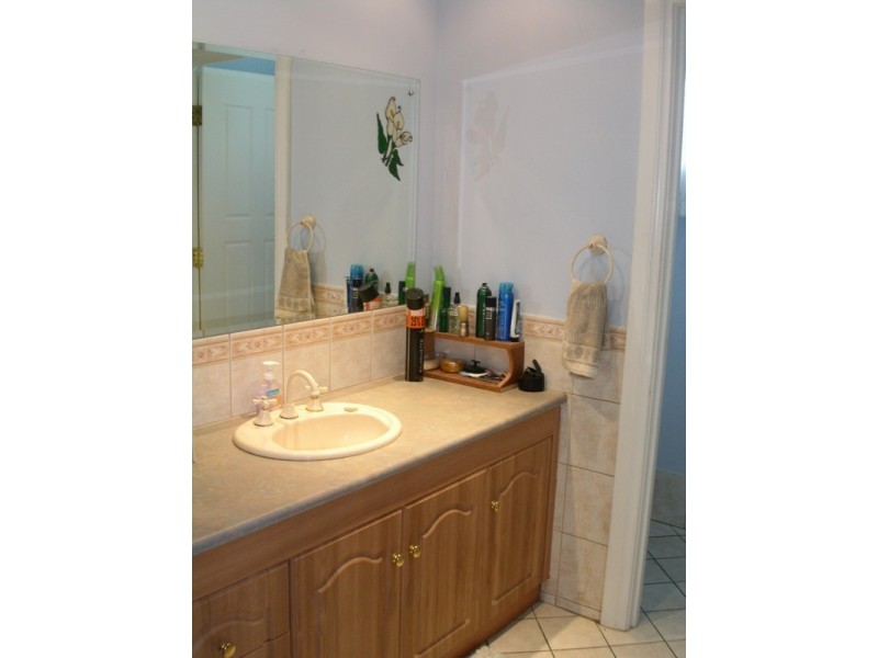 42 Porter Street, Elizabeth South SA 5112