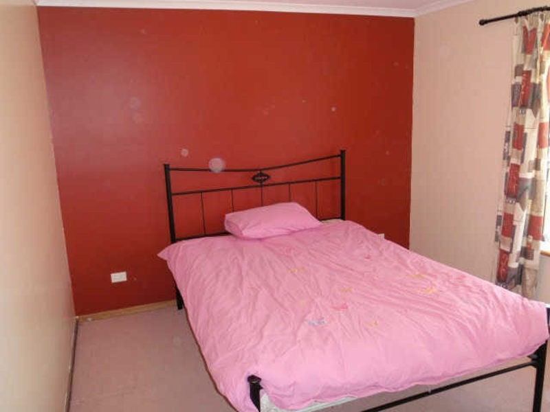 9 General Drive, Paralowie SA 5108