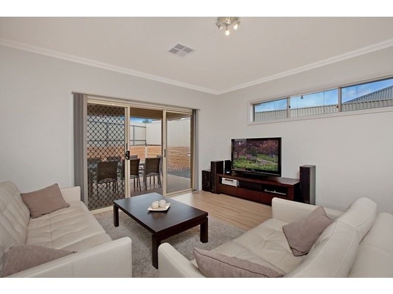 7 Chestnut Grove, Blakeview SA 5114