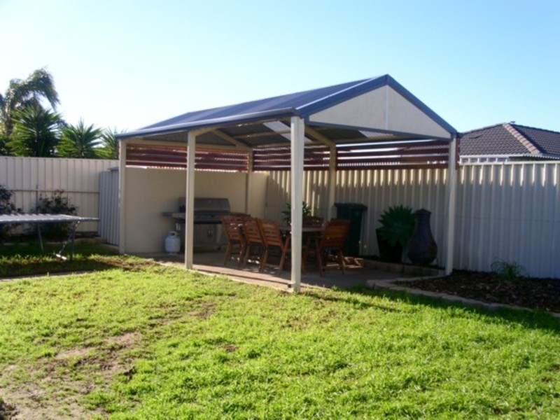 5 Magdalena Crescent, Paralowie SA 5108
