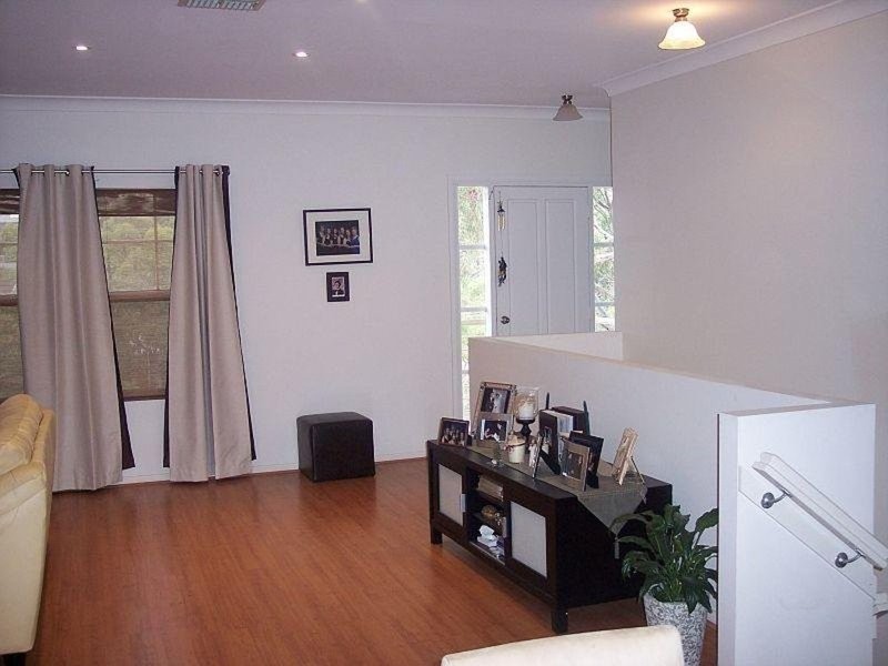 32 Brookside Road, Darlington SA 5047