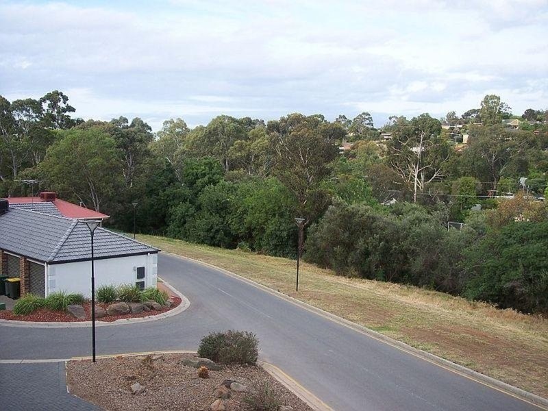 32 Brookside Road, Darlington SA 5047