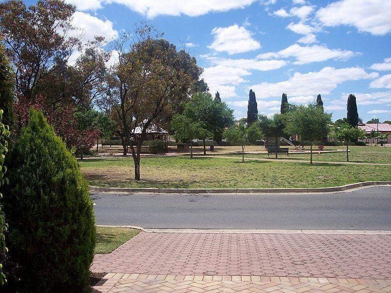 21 Conservatory Circuit, Oakden SA 5086