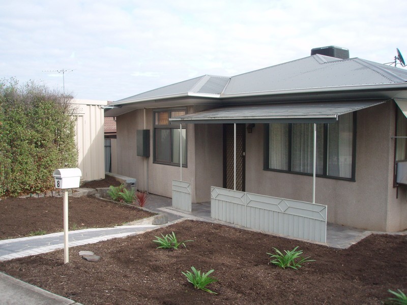 8 Austral Avenue, Clearview SA 5085