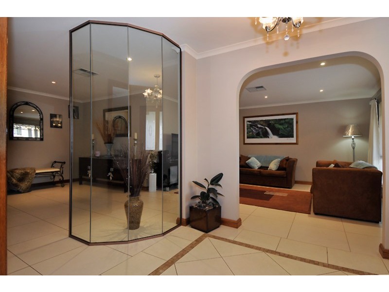 3 Niedpath Street, Walkley Heights SA 5098