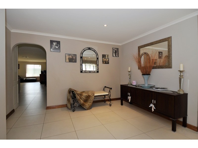 3 Niedpath Street, Walkley Heights SA 5098