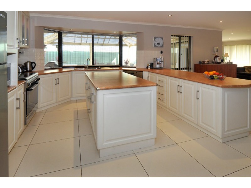 3 Niedpath Street, Walkley Heights SA 5098