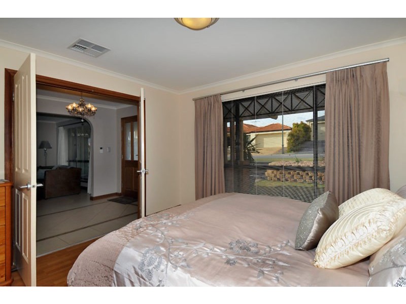 3 Niedpath Street, Walkley Heights SA 5098