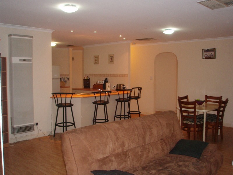 4 Gina Way, Burton SA 5110