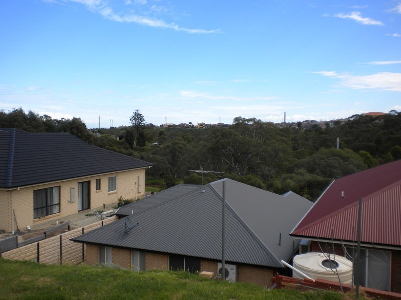 18 River Walk, Walkley Heights SA 5098