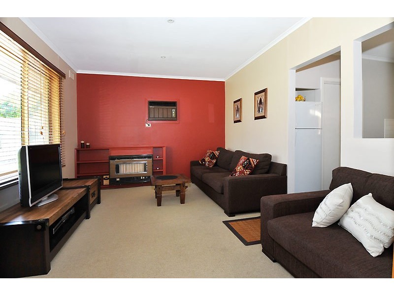 11 Rutherford Street, Valley View SA 5093