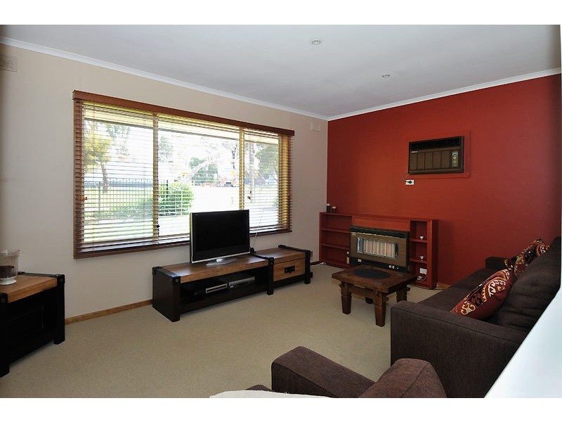 11 Rutherford Street, Valley View SA 5093