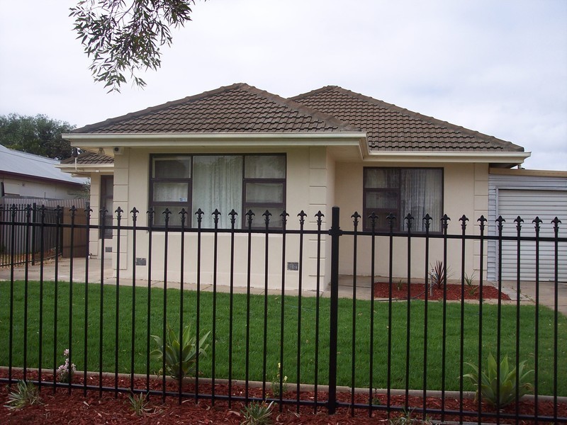 39 Ayredale Avenue, Clearview SA 5085