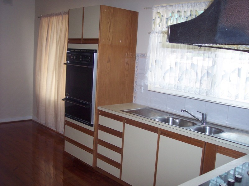 39 Ayredale Avenue, Clearview SA 5085