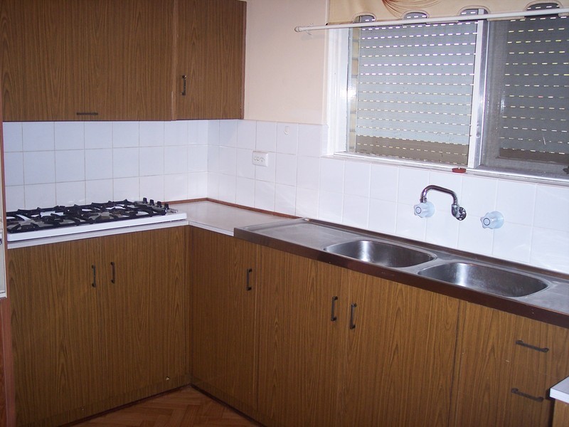 4 Eversley Avenue, Enfield SA 5085
