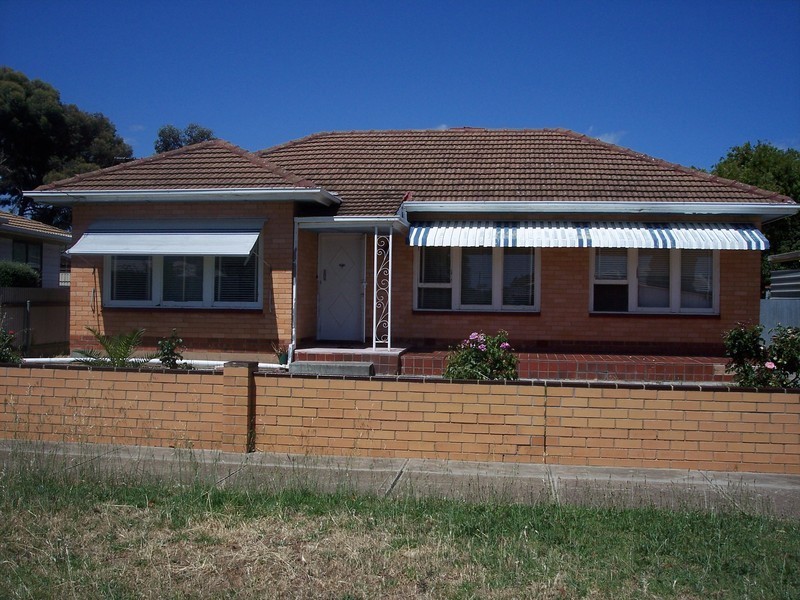 14 Tennyson Street, Clearview SA 5085