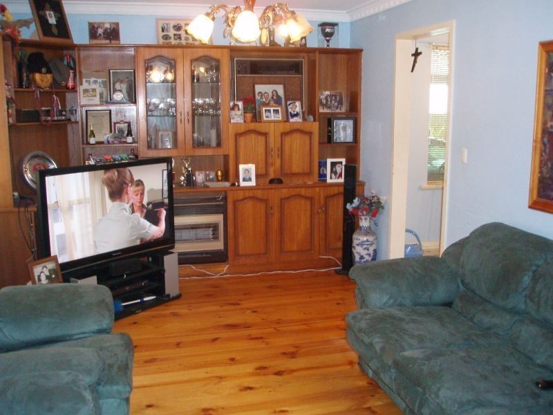 17 Middle Avenue, Paralowie SA 5108