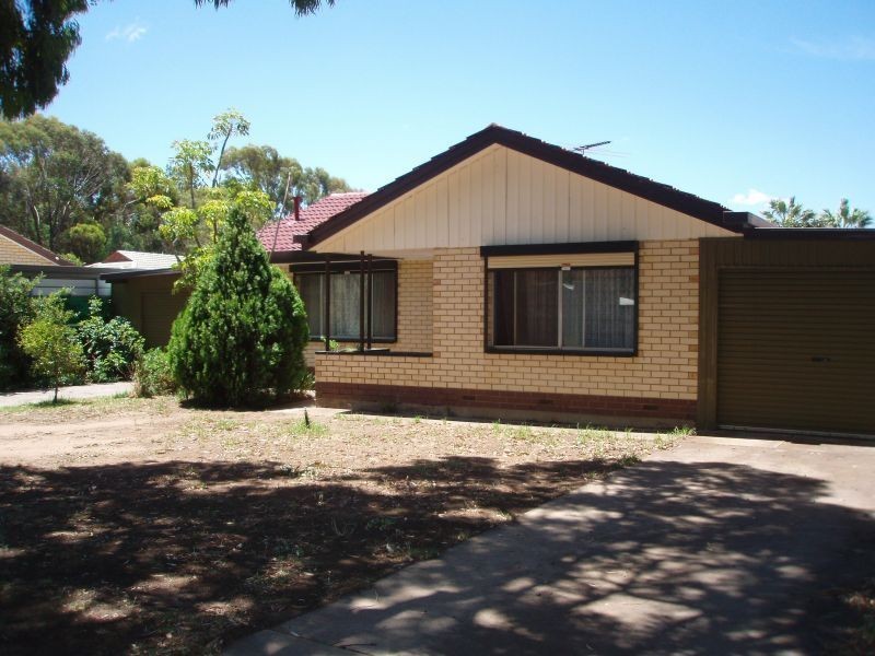 17 Middle Avenue, Paralowie SA 5108