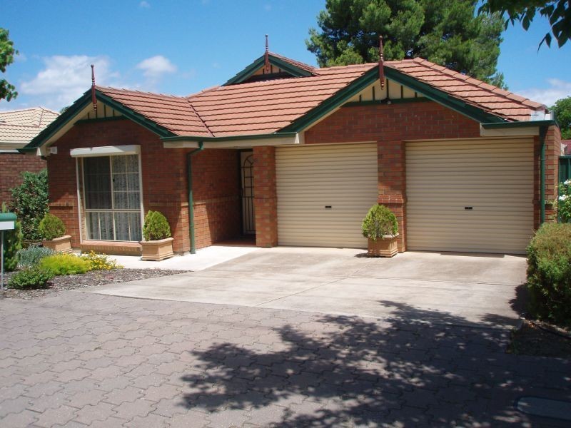 35 Lord Howe Avenue, Hillcrest SA 5086