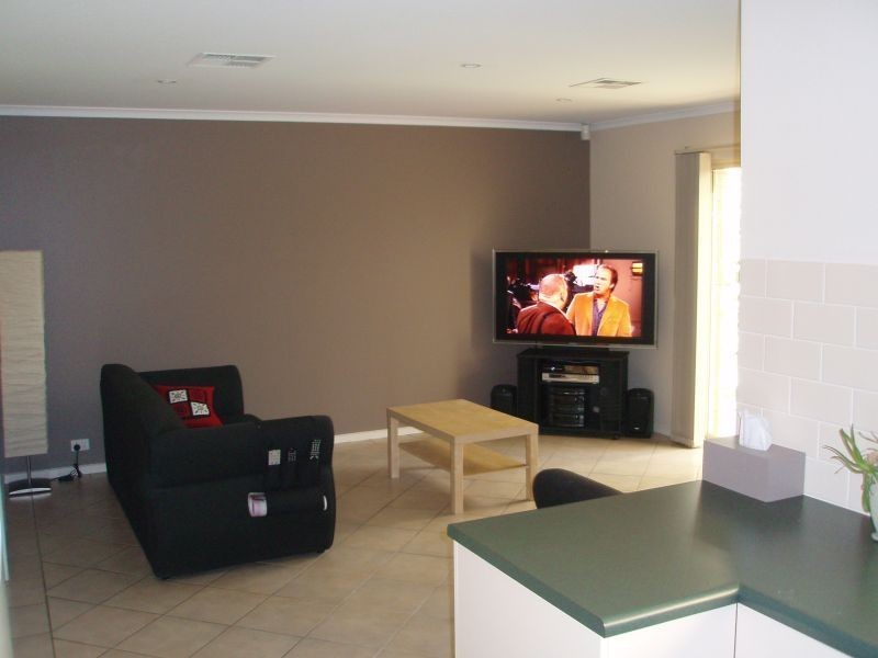 35 Lord Howe Avenue, Hillcrest SA 5086