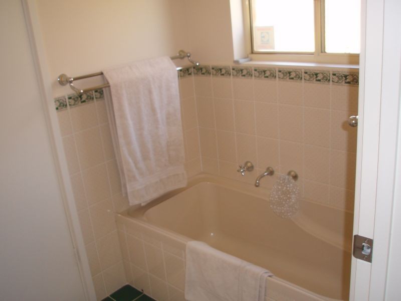 35 Lord Howe Avenue, Hillcrest SA 5086