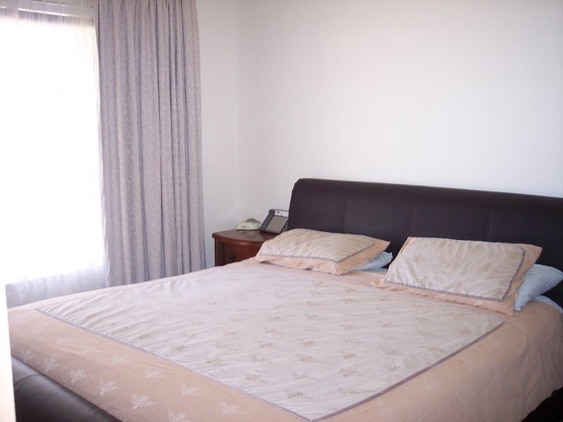 5 Montrose Avenue, Clearview SA 5085