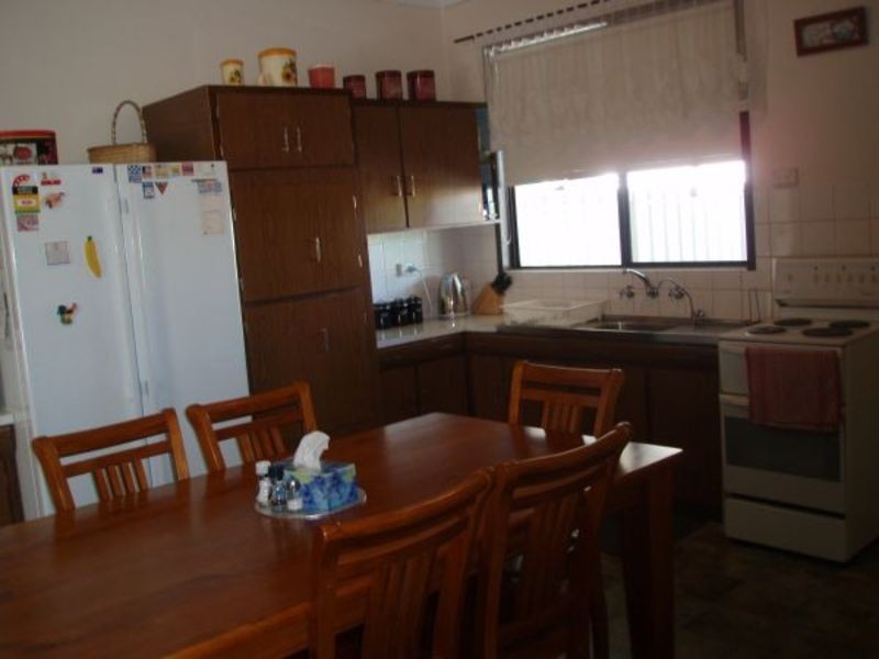 2 Lancia Road, Croydon Park SA 5008