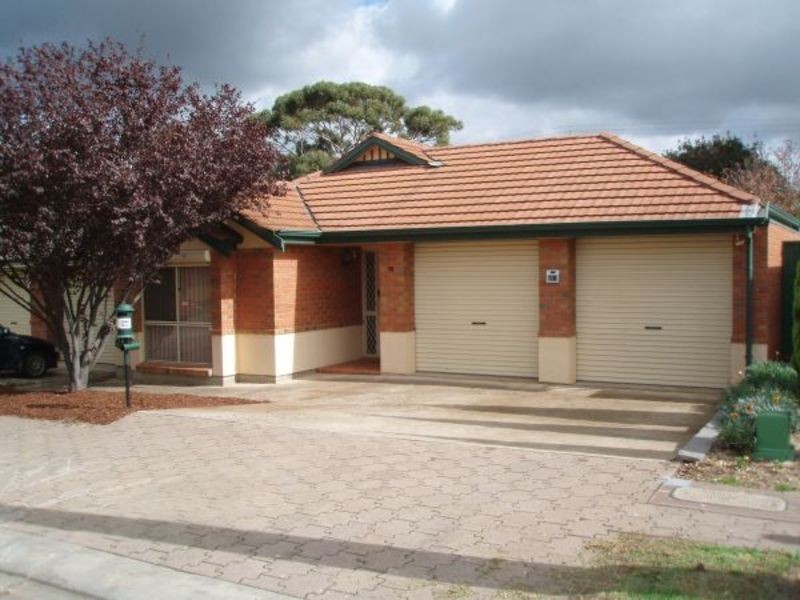 18 County Street, Hillcrest SA 5086