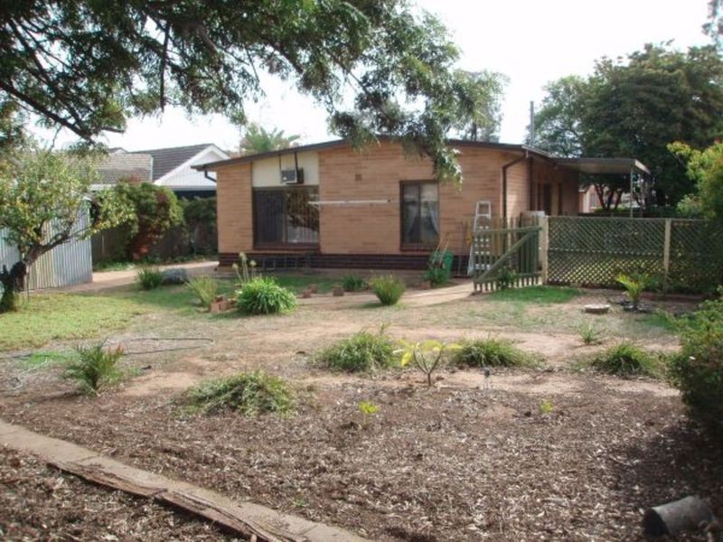 4 Woodfull Street, Parafield Gardens SA 5107