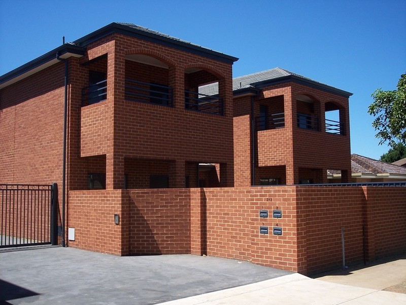 3/213 Findon Road, Findon SA 5023