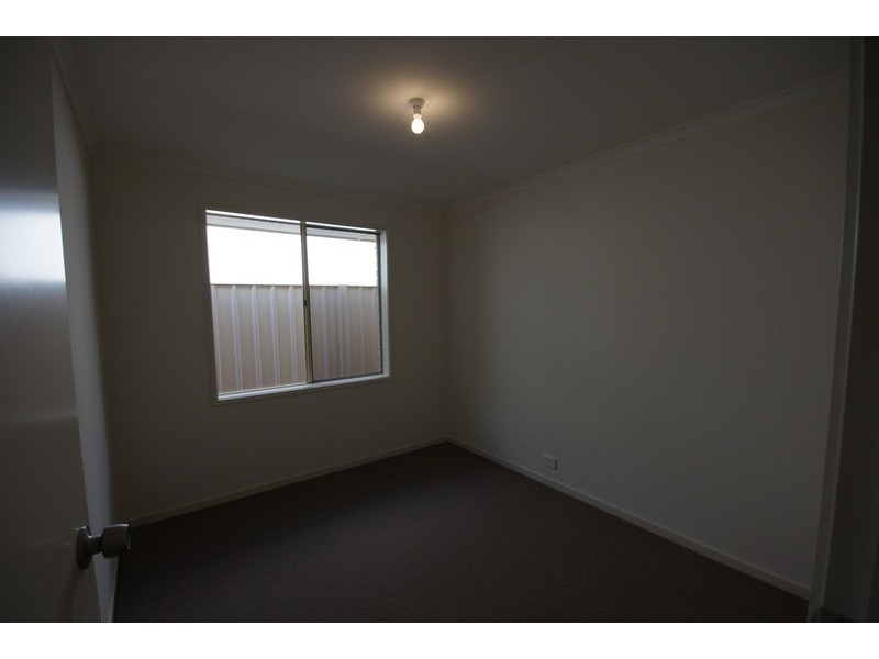 94 & 94A McKenzie Road, Elizabeth Downs SA 5113
