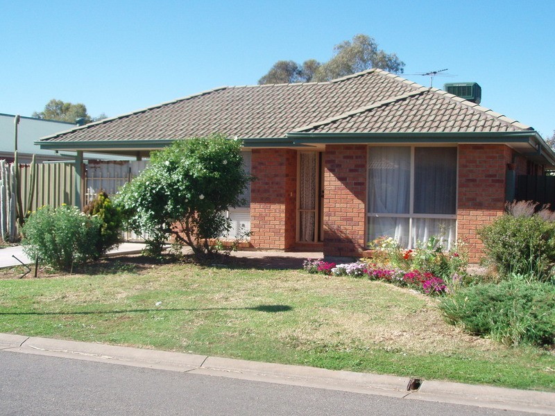 9 Glenmore Court, Paralowie SA 5108