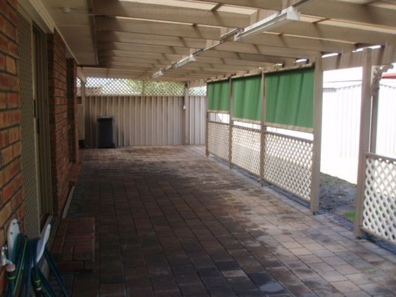 50 Kew Drive, Oakden SA 5086