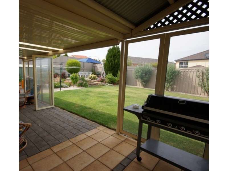 12 Harbour Drive, Gulfview Heights SA 5096