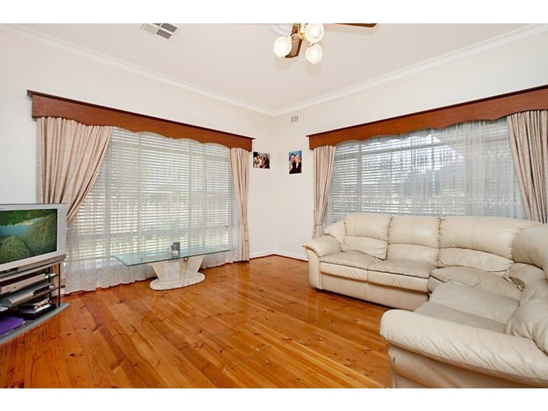 24 Dyott Avenue, Hampstead Gardens SA 5086