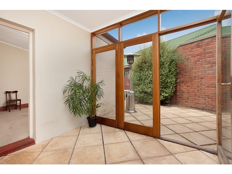 5 Hobart Crescent, Manningham SA 5086