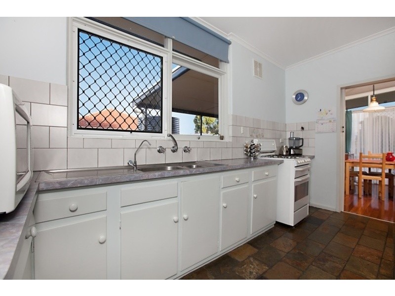 12 Brigalow Avenue, Modbury SA 5092