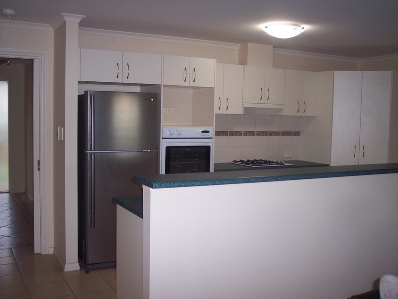 18 River Walk, Walkley Heights SA 5098