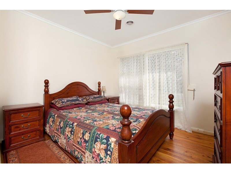 20 Karong Avenue, Brahma Lodge SA 5109