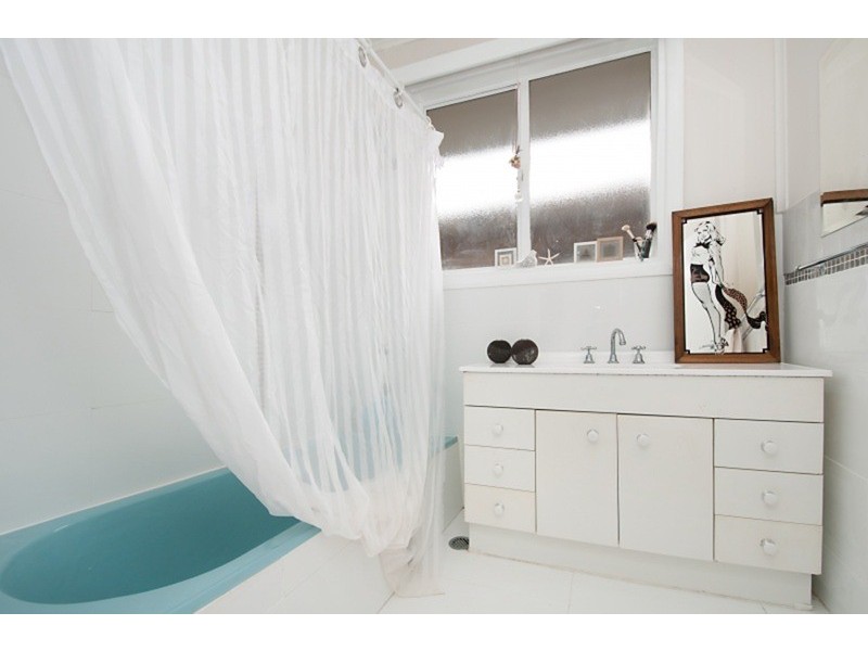 8 Cedar Avenue, Greenacres SA 5086