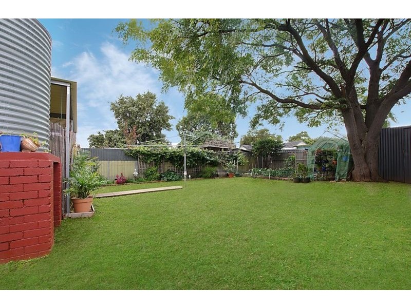 8 Bartlett Street, Elizabeth Downs SA 5113