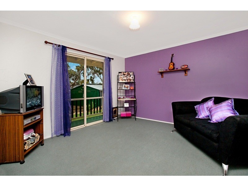 11 Carolan Crescent, Valley View SA 5093