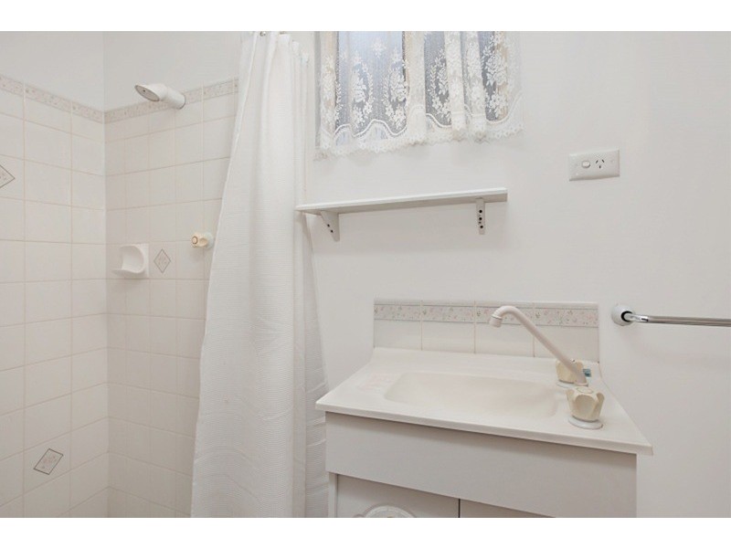 11 Carolan Crescent, Valley View SA 5093