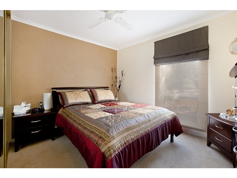 11 PHOEBE Avenue, Modbury Heights SA 5092