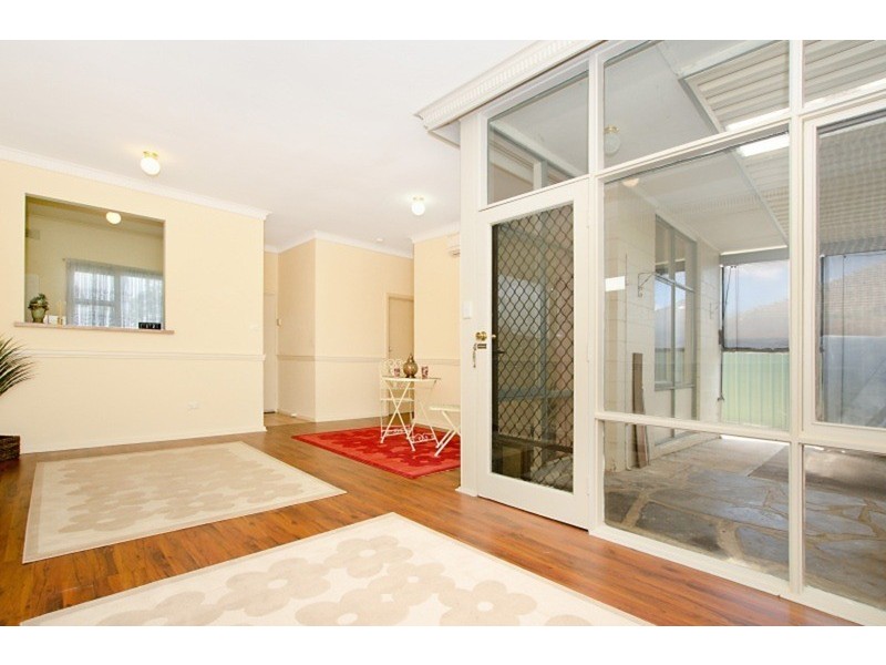 1/7 Somerset Avenue, Clearview SA 5085